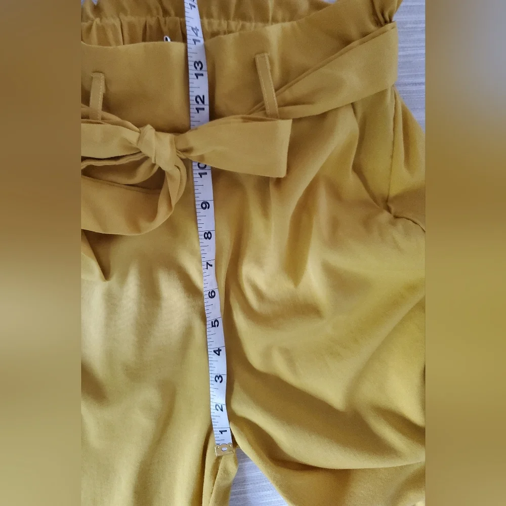 Yellow High Rise Wide Leg Paperbag Cropped Pants With Tie Belt Size Medium - Picture 7 of 10